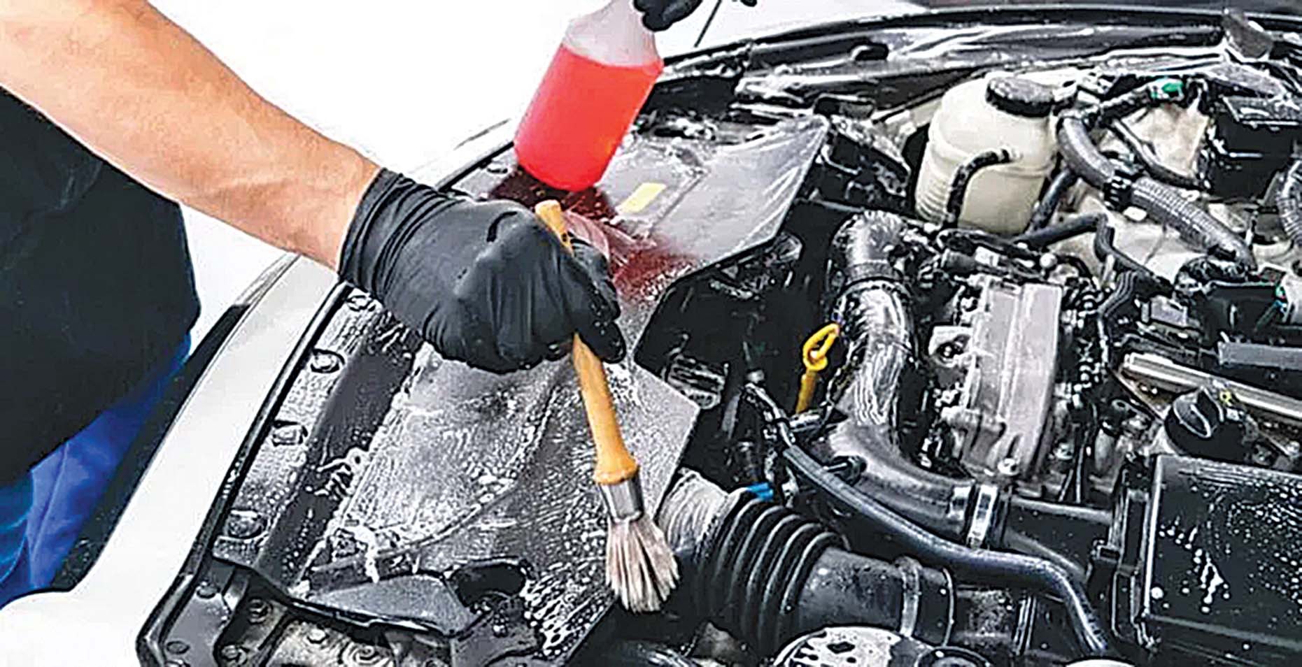 Limpeza do Motor e Proteção Contra Corrosão: Como Manter o Compartimento em Dia